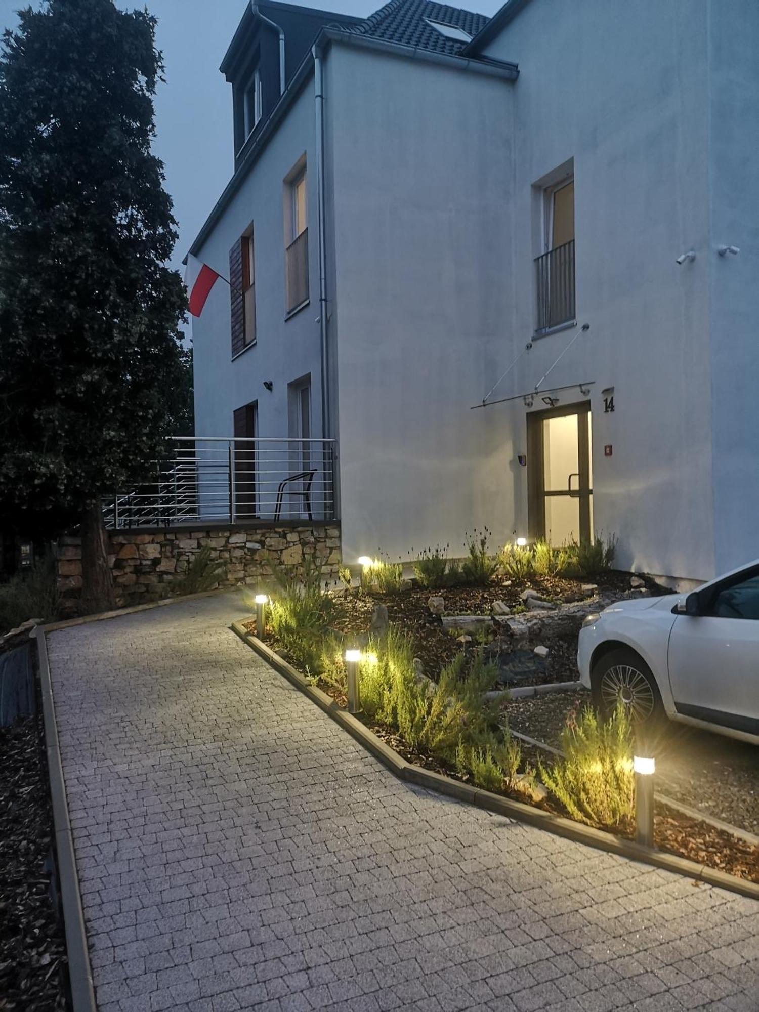 Apartamenty Lawendowy Zakatek 5 Ополе Экстерьер фото